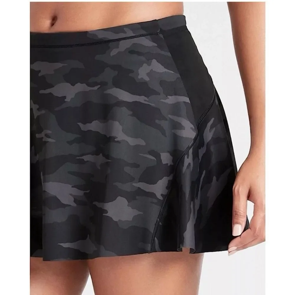 Athleta Match Point Skort Small Gray Camo Tennis Skirt Size S